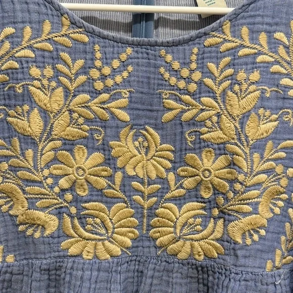Sundance Embroidered Peplum Top Blue Tan L/S - Picture 3 of 6